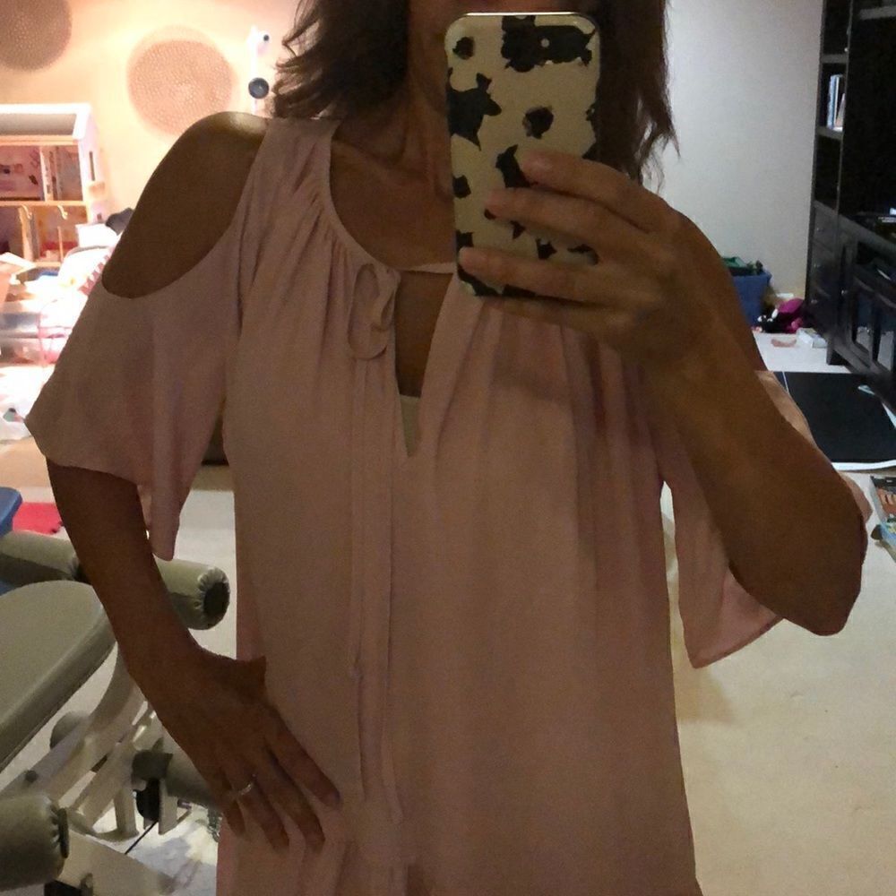 Amanda Uprichard blush babydoll cold should dress. - Picture 7 of 8